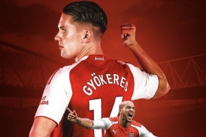 传承枪手14号！沃尔科特社媒晒出海报：欢迎约克雷斯